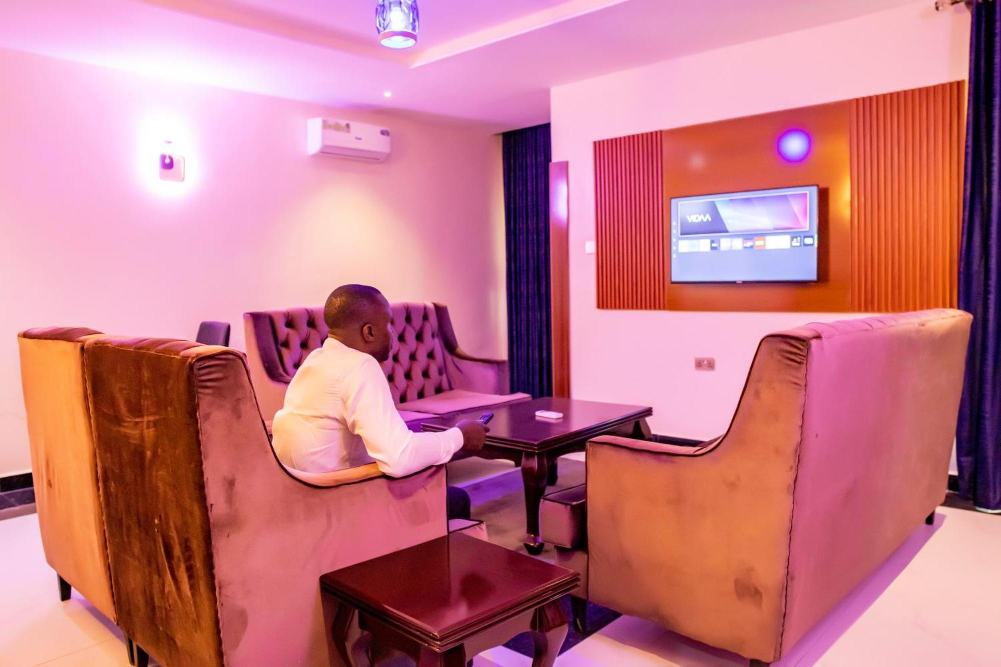 Villa Hilton Hotels Uyo Exteriér fotografie